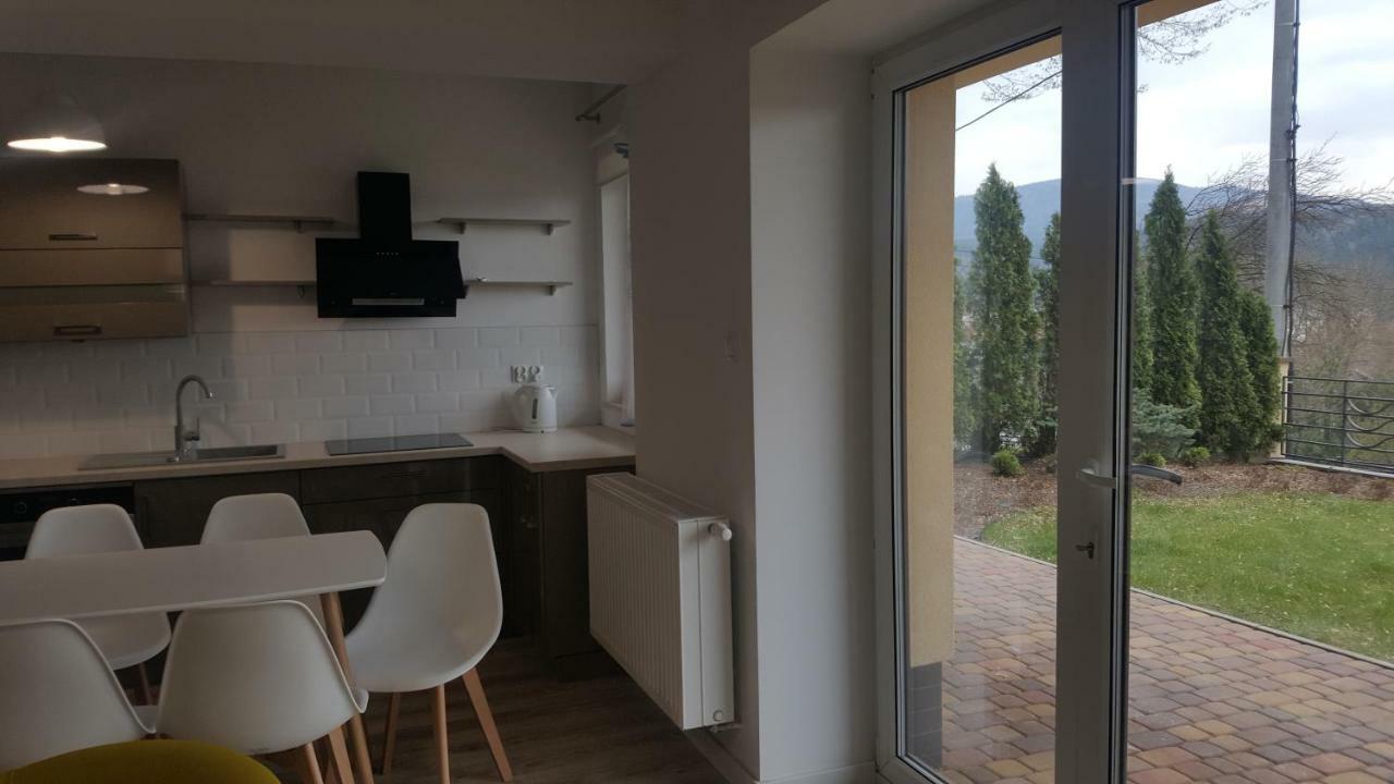 Apartament Z Widokiem-Blizej Zdroju Polanica-Zdrój Exterior foto