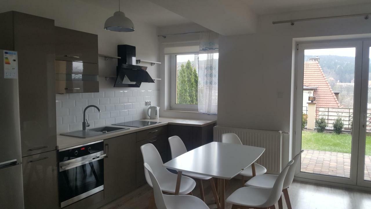 Apartament Z Widokiem-Blizej Zdroju Polanica-Zdrój Exterior foto